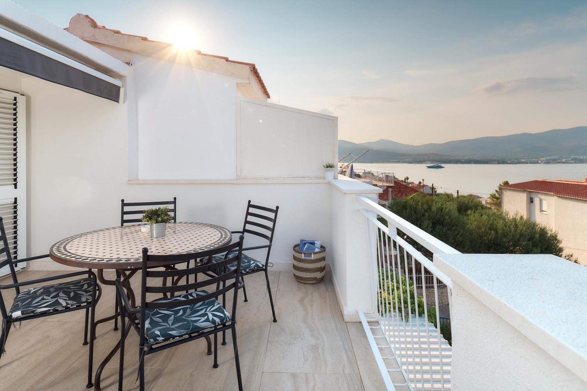 Apartments Ziggy Star Слатине Экстерьер фото