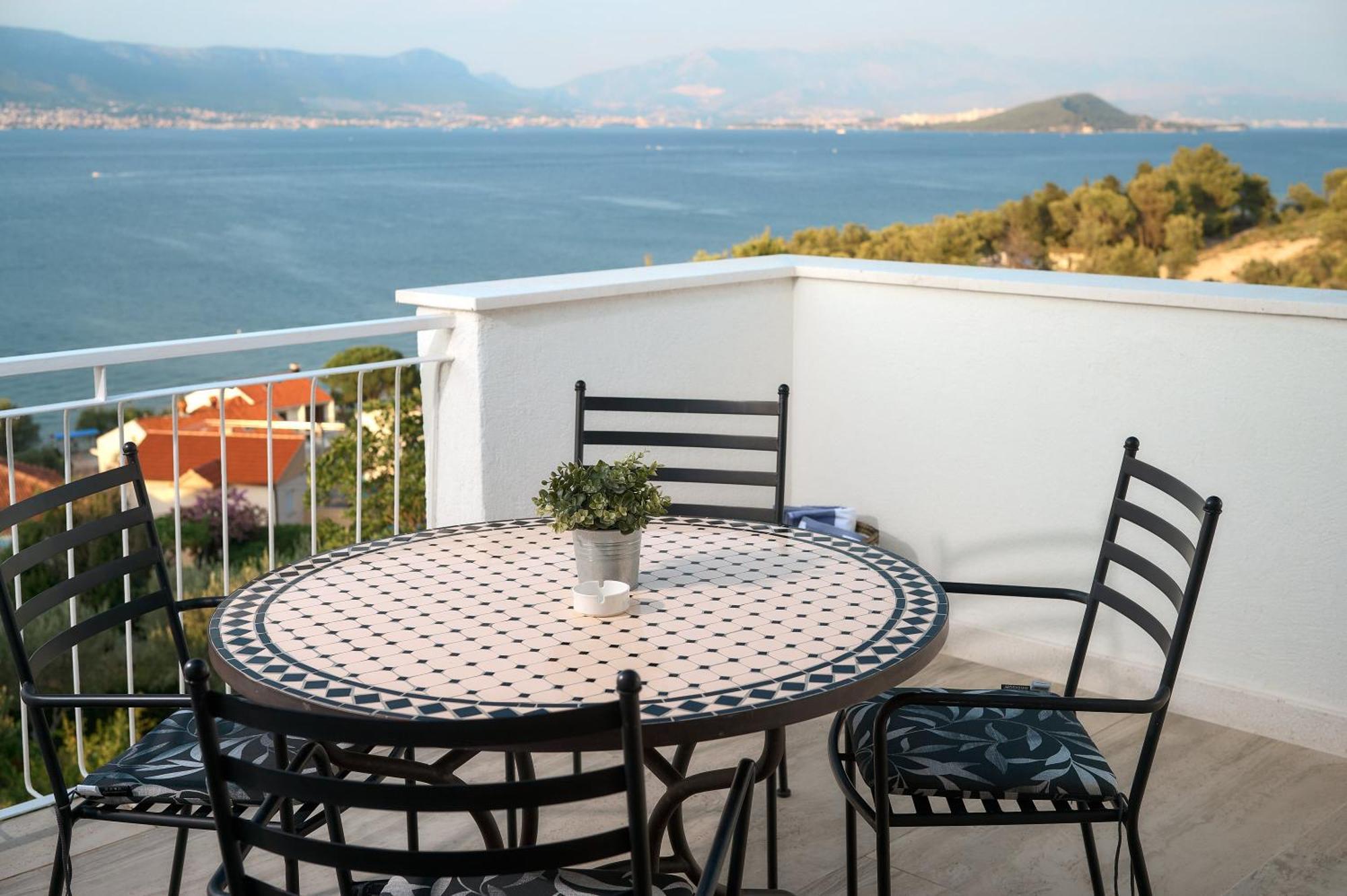 Apartments Ziggy Star Слатине Экстерьер фото